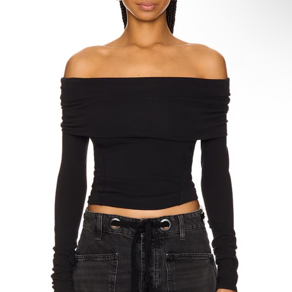 We The Free Tops - We the Free Iris Off the Shoulder Top in Black Size Medium